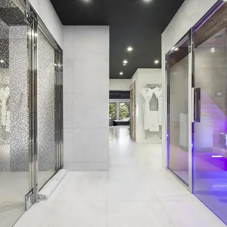 Fitnessstudio Ausgestattetes Haus Hicks